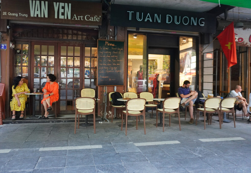 CAFE VÂN YẾN TẠI PHỐ CỔ