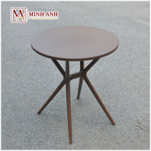 BÀN NHỰA TRÒN CHÂN X MAN02